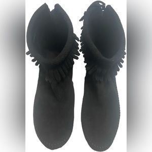 Cute Black Minnetonka Booties